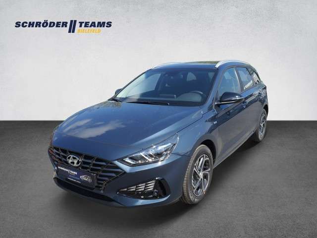 i30