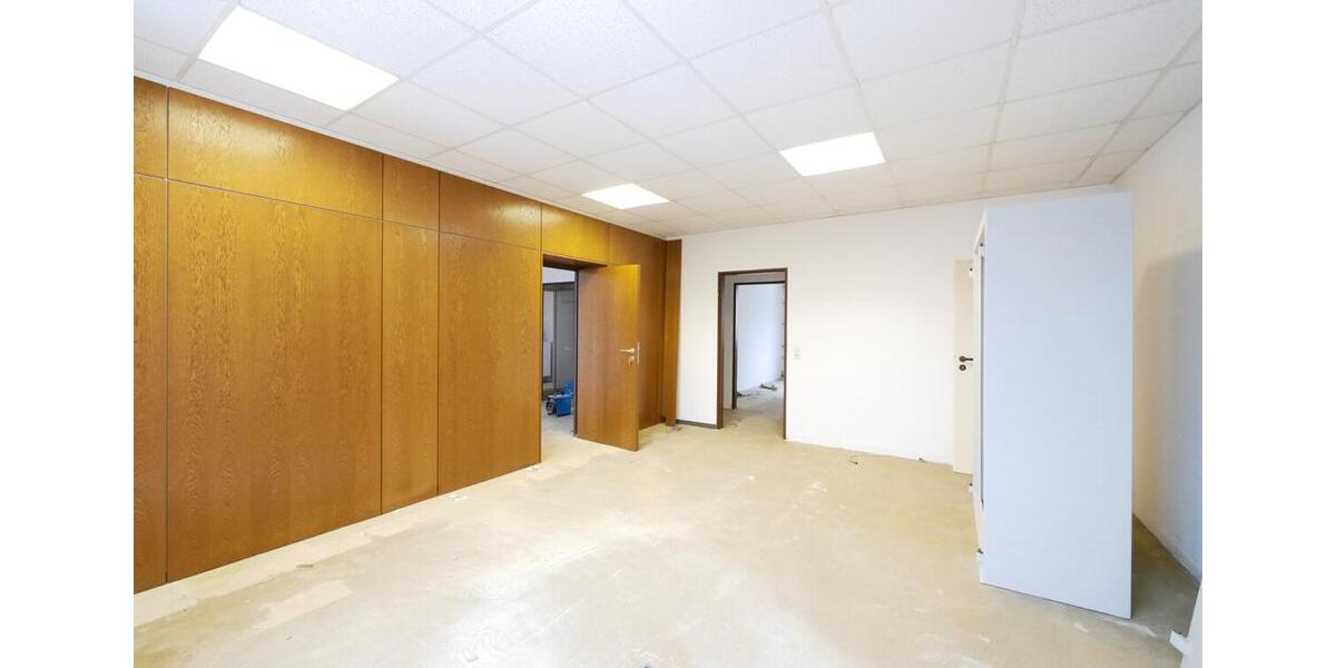 Gewerbeobjekt Bad Wünnenberg - 830&euro; | Angebot:25769555