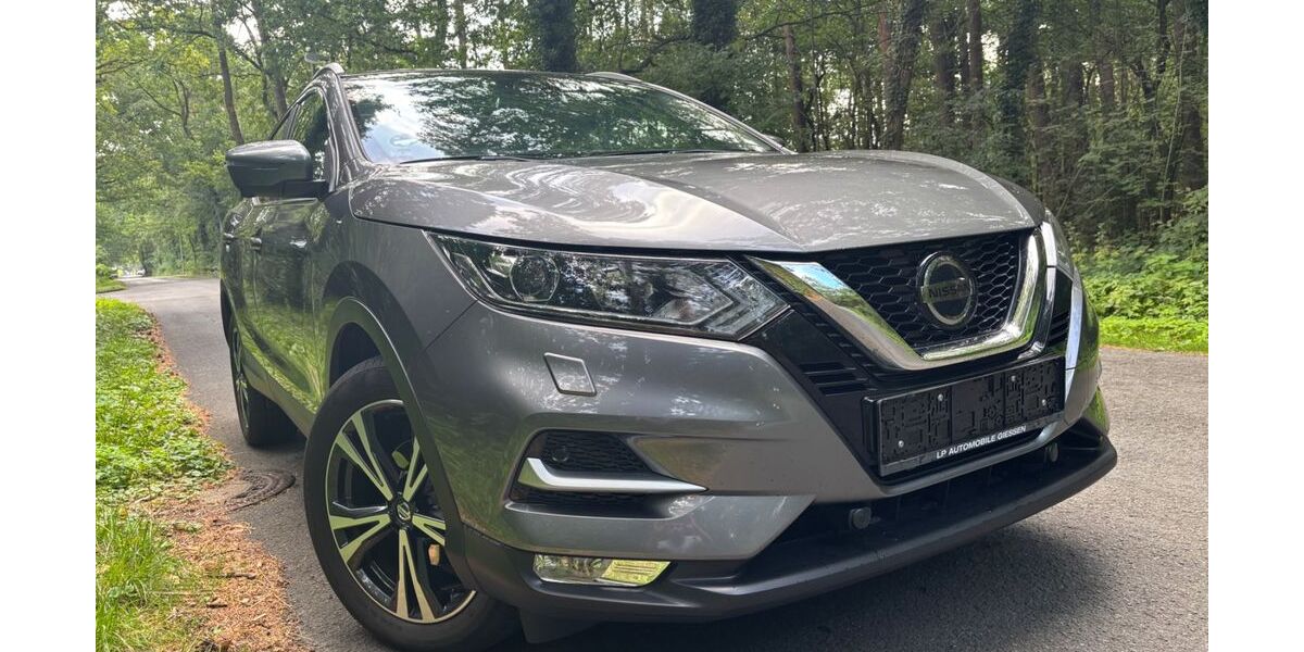 Nissan Qashqai 65.365 km 14.990 &euro; Paderborn 33104