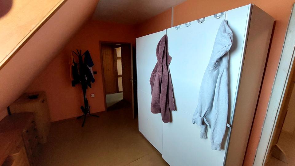 Einfamilienhaus Marsberg - 7 Zimmer, 190 m&sup2;, 210.000&euro; | Angebot:26135791