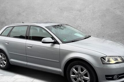 Audi A3 124.000 km 7.999 € Detmold 32758