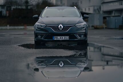 Renault Megane 67.000 km 16.999 &euro; Paderborn 33104