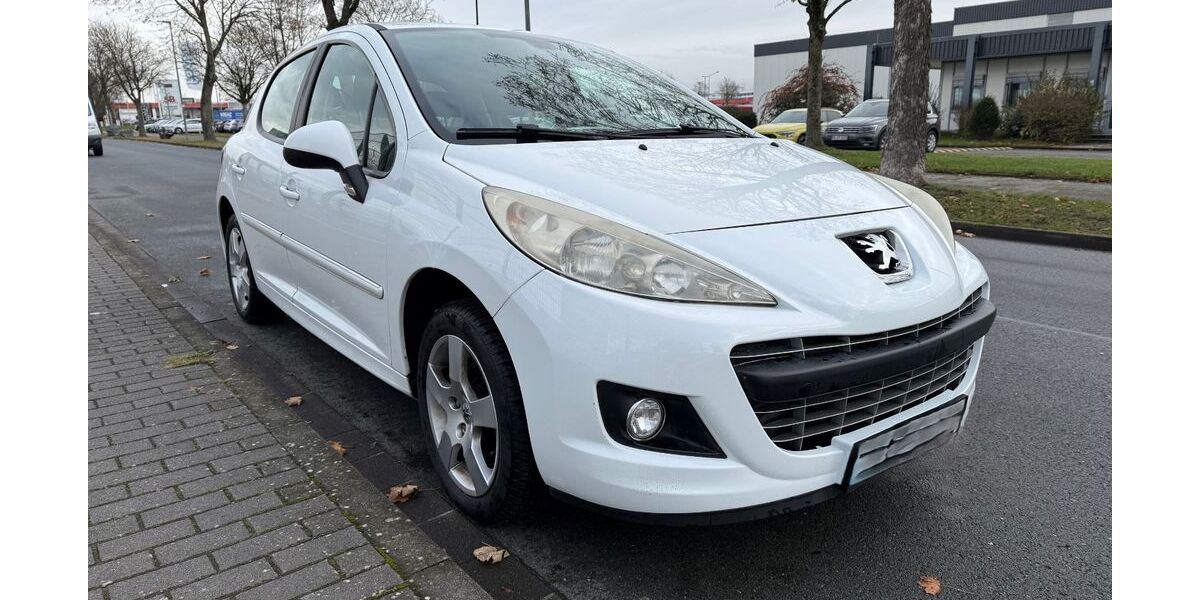 Peugeot 207 280.000 km 2.500 € Paderborn 33106