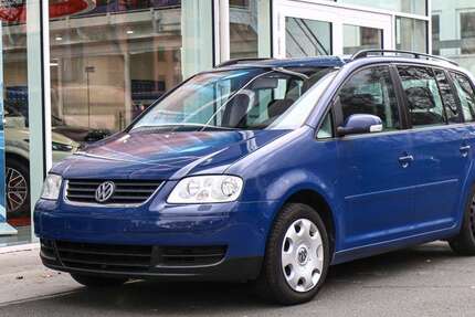 VW Touran 222.800 km 590 &euro; Paderborn 33102