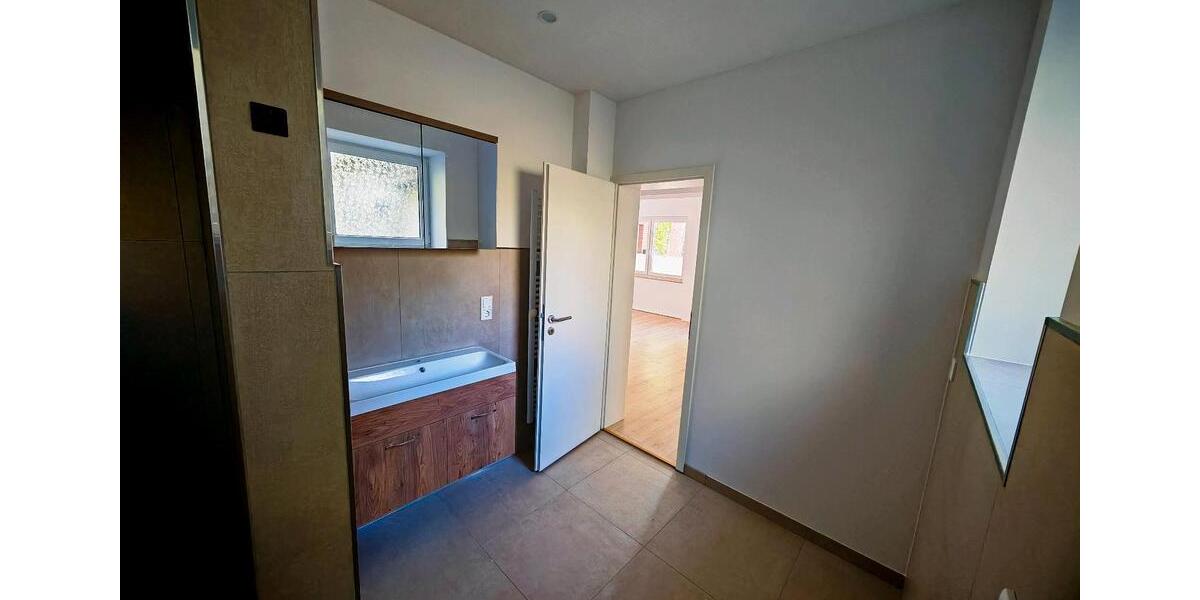 Erdgeschoßwohnung Horn-Bad Meinberg Bad Meinberg - 2 Zimmer, 60 m&sup2;, 650&euro; | Angebot:26252174
