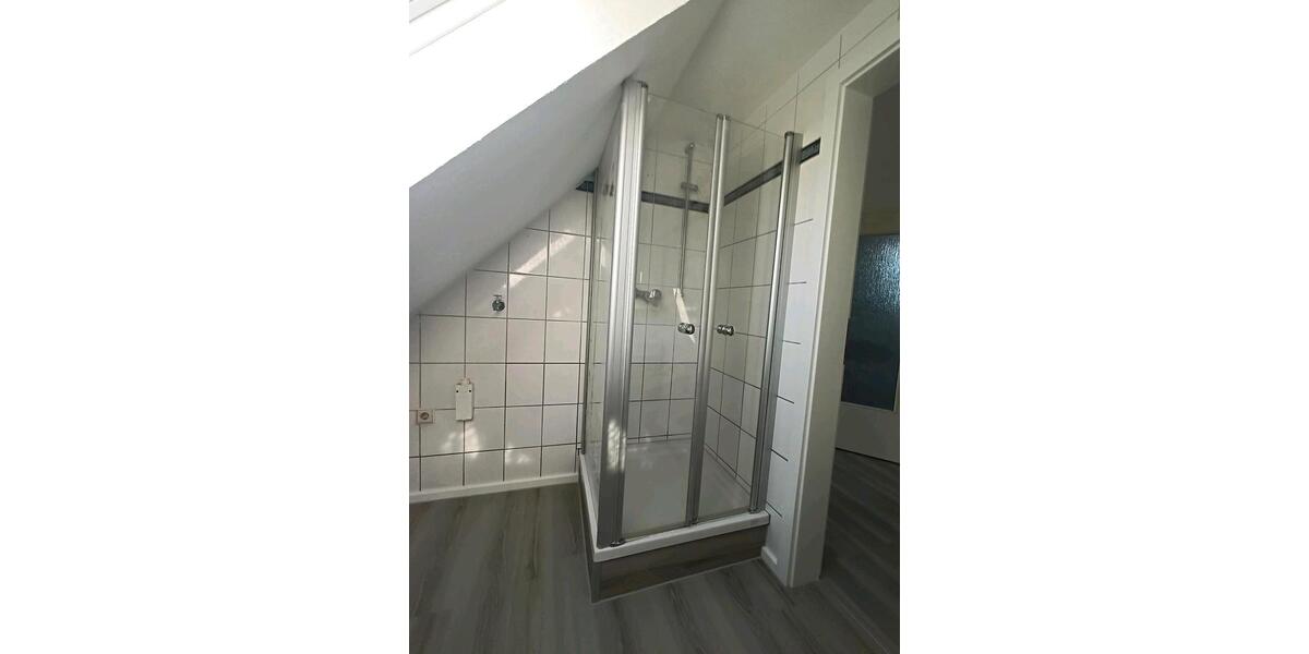 Dachgeschoßwohnung Paderborn Neuenbeken - 1 Zimmer, 55 m&sup2;, 525&euro; | Angebot:27611972