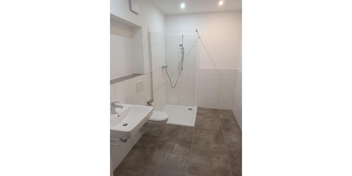 Schöne Wohnungen im Gründerzeithaus zu vermieten zimmer