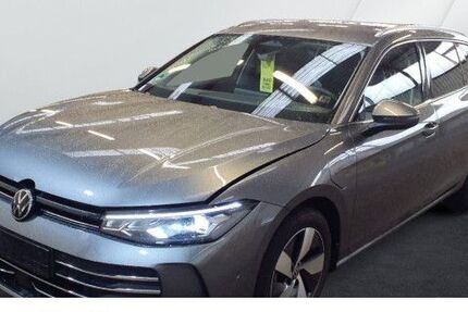 VW Passat Variant 22.761 km 34.895 &euro; Salzkotten 33154