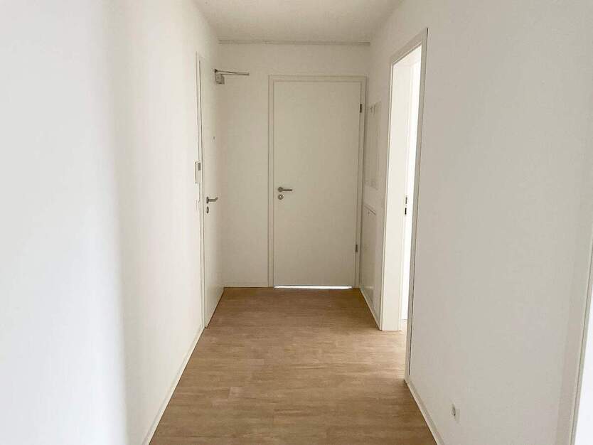 Direkt einziehen und WOHNFÜHLEN! 3 Zimmer mit Balkon! Moderne Ausstattung, Tageslichtbad, Aufzug 3 zimmer