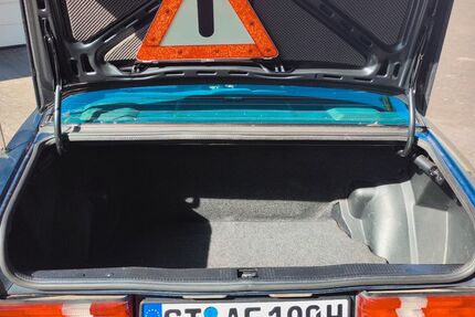 Mercedes-Benz 190 199.364 km 11.900 &euro; Rietberg 33397
