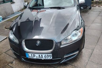 Jaguar XF 201.000 km 6.800 &euro; Detmold 32756