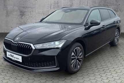 Skoda Superb 6.500 km 43.990 € Paderborn 33104