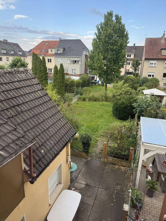 Zentrales Wohnen an der Lippe: Großzügiges Familienhaus mit Garten