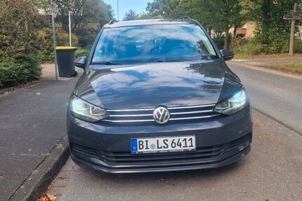 VW Touran 128.000 km 17.500 € Bielefeld 33689