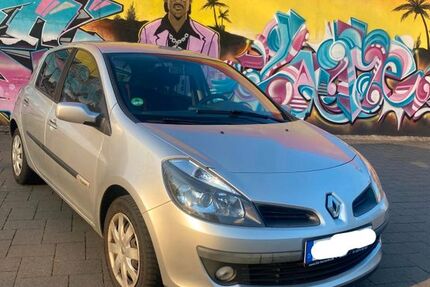 Renault Clio 190.000 km 1.250 &euro; Paderborn 33100