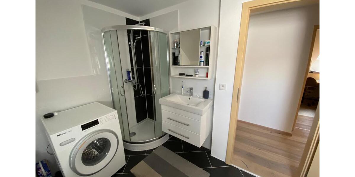 Dachgeschoßwohnung Detmold Hakedahl - 3 Zimmer, 90 m&sup2;, 139.000&euro; | Angebot:26901778
