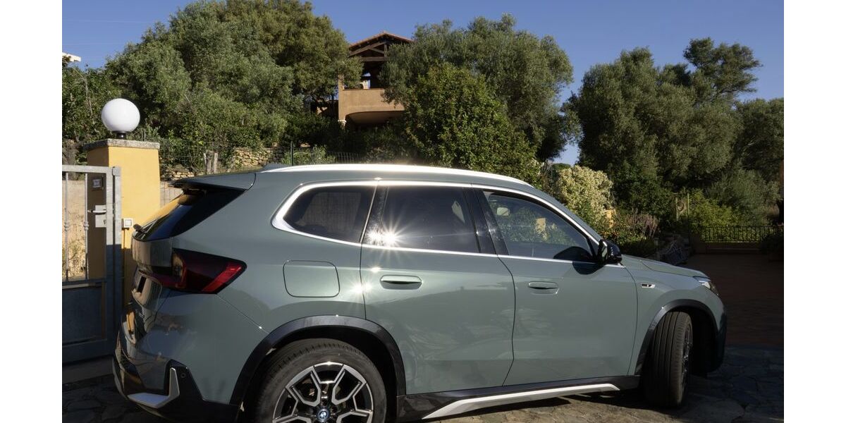 BMW X1 33.500 km 36.800 &euro; Borchen 33178