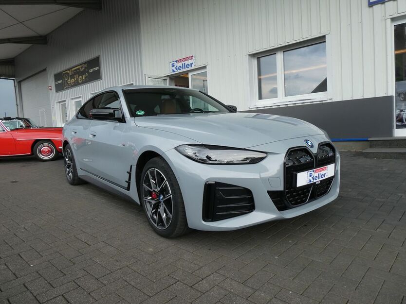 BMW i4 44.678 km 48.900 € Paderborn 33106
