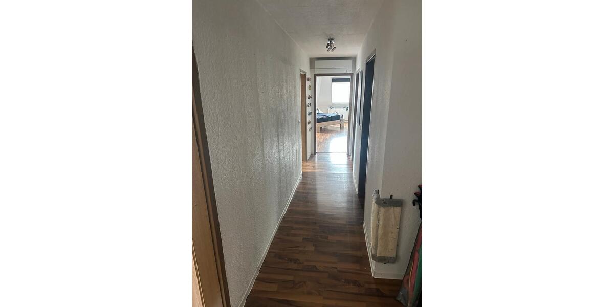 Dachgeschoßwohnung Altenbeken - 4 Zimmer, 108 m&sup2;, 750&euro; | Angebot:26446404