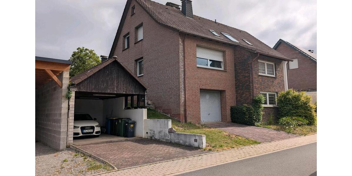Mehrfamilienhaus, Wohnhaus Nieheim - 16 Zimmer, 300 m&sup2;, 190.000&euro; | Angebot:27030692