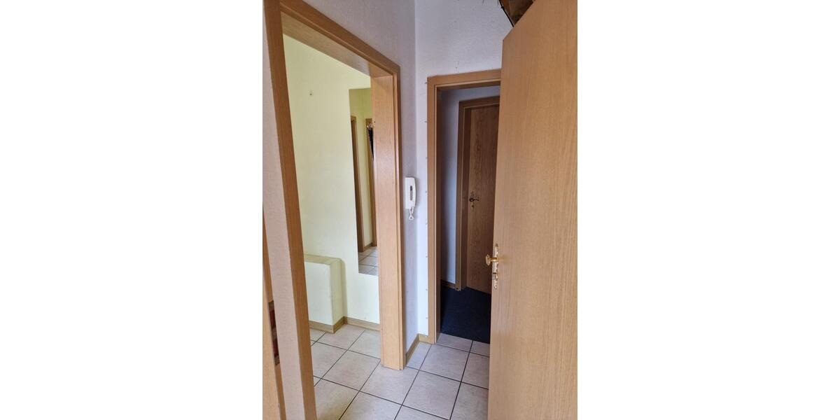 Etagenwohnung Paderborn Neuenbeken - 1 Zimmer, 20 m&sup2;, 227&euro; | Angebot:26651759