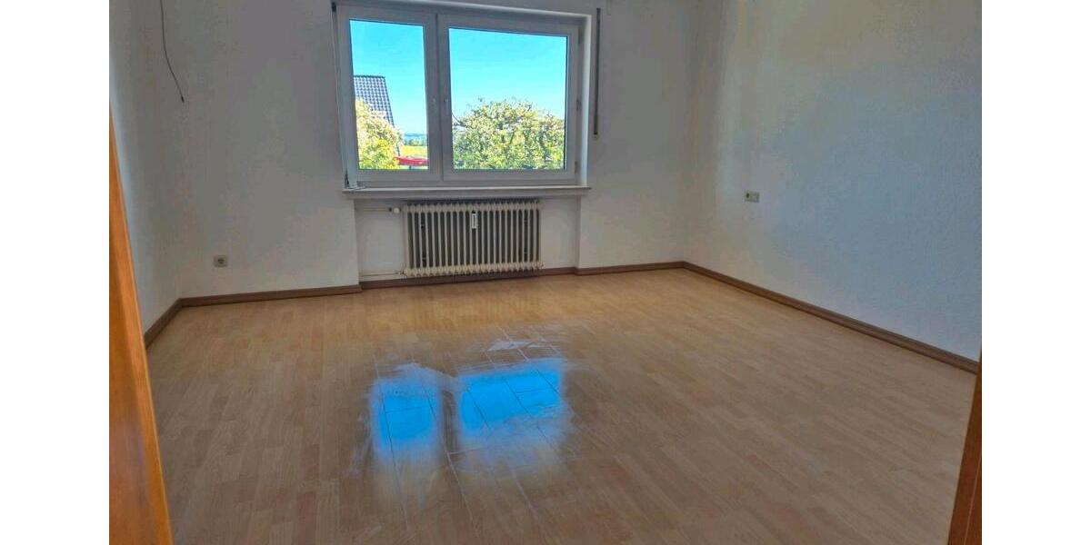 Etagenwohnung Marsberg - 3 Zimmer, 105 m&sup2;, 620&euro; | Angebot:26367858