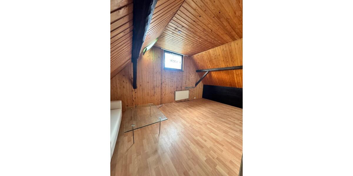 Einfamilienhaus Nieheim - 6 Zimmer, 160 m&sup2;, 1.050&euro; | Angebot:27615646