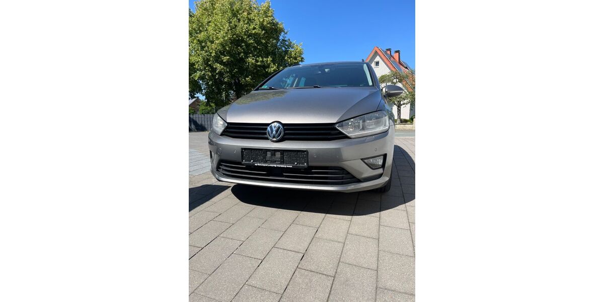 VW Golf Sportsvan 167.000 km 8.999 &euro; Salzkotten 33154