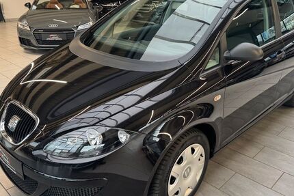 Seat Altea 74.000 km 5.900 &euro; Detmold 32758