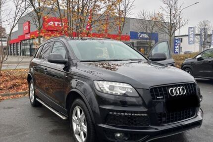 Audi Q7 208.000 km 16.500 &euro; Augustdorf 32832