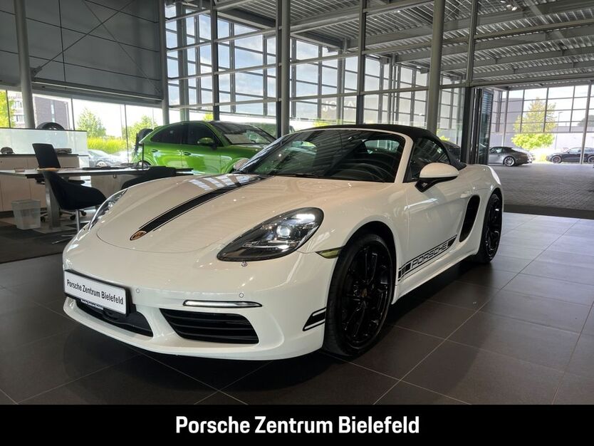 Porsche Boxster 15.270 km 79.850 € Bielefeld 33719