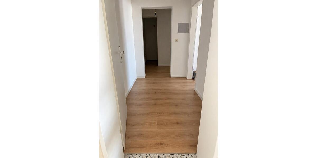 Dachgeschoßwohnung Paderborn Neuenbeken - 2 Zimmer, 74 m&sup2;, 869&euro; | Angebot:27598030