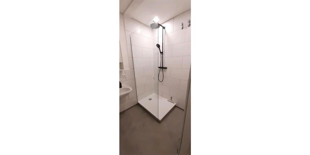 Dachgeschoßwohnung Schloß Holte-Stukenbrock Stukenbrock - 2 Zimmer, 27 m&sup2;, 68.000&euro; | Angebot:26814675