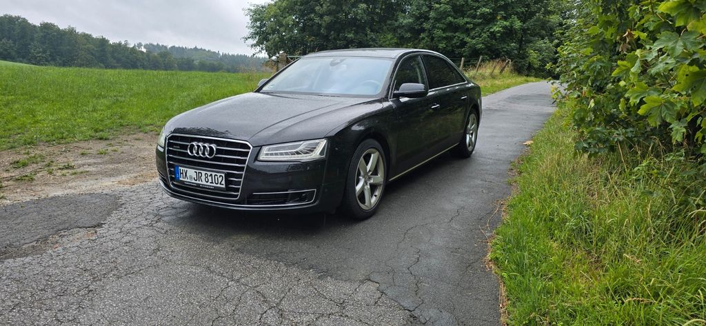 Audi A8 166.000 km 21.000 &euro; Bad Driburg 33014