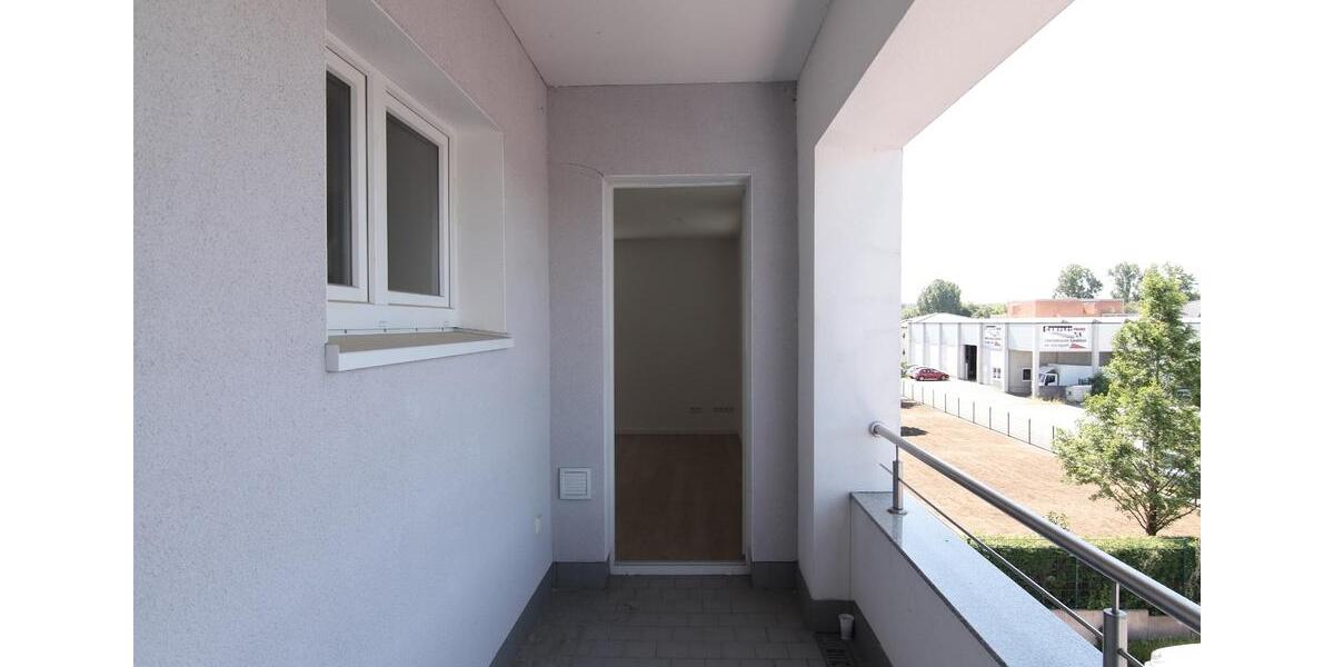 Büro mit Küche, Balkon und Parkplatz in Paderborn zimmer