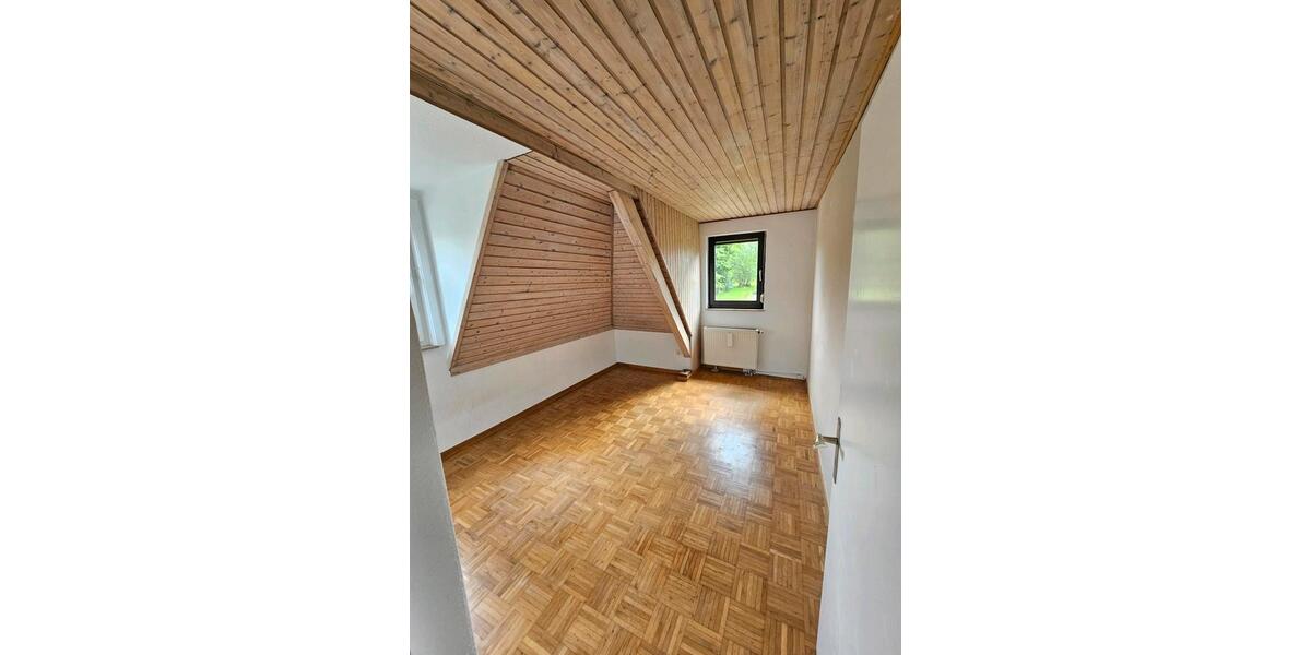 Mehrfamilienhaus, Wohnhaus Altenbeken - 9 Zimmer, 195 m&sup2;, 359.000&euro; | Angebot:27535021