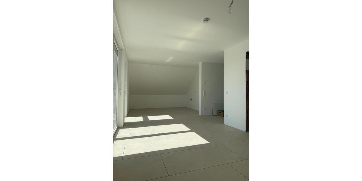 Dachgeschoßwohnung Paderborn - 1 Zimmer, 46 m&sup2;, 675&euro; | Angebot:26265909