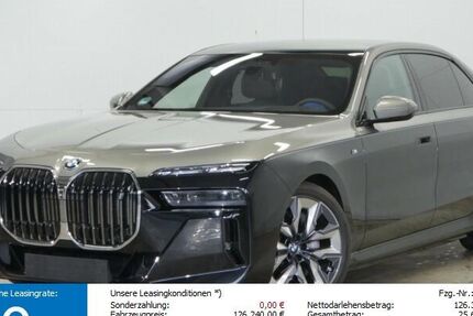BMW i7 1.500 km 126.340 € Paderborn 33100