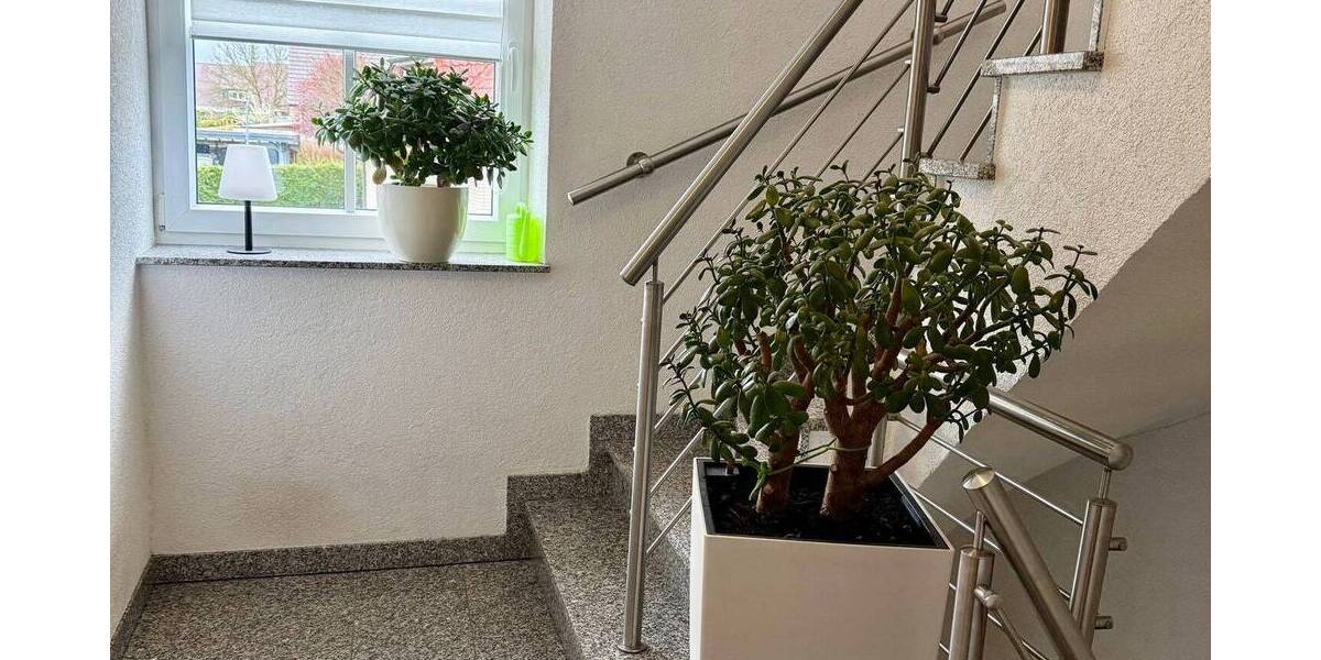 Einfamilienhaus Steinheim - 9 Zimmer, 291 m&sup2;, 650.000&euro; | Angebot:26731539