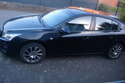 Chevrolet Cruze 78.200 km 5.100 &euro; Salzkotten 33154