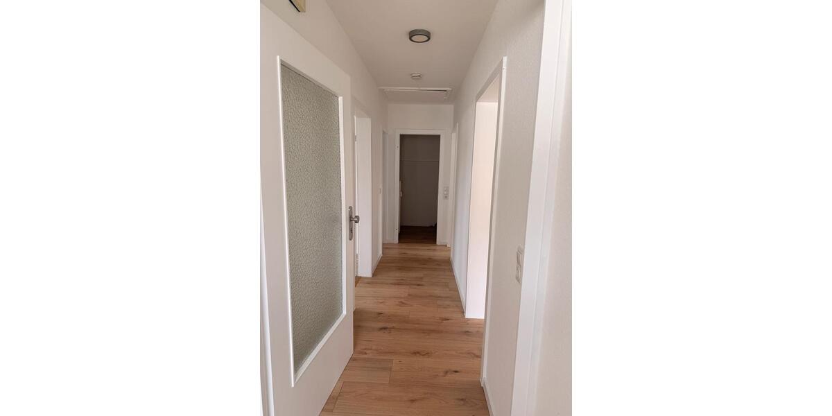 Dachgeschoßwohnung Detmold - 2 Zimmer, 55 m&sup2;, 730&euro; | Angebot:26186580