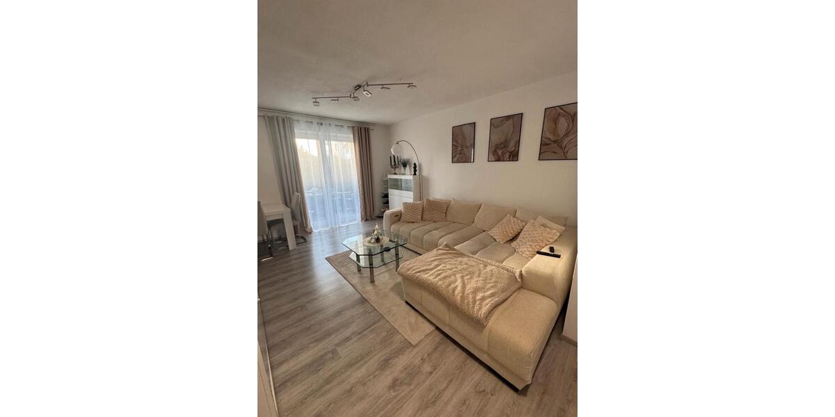 Maisonettenwohnung Schloß Holte-Stukenbrock Stukenbrock - 3 Zimmer, 85 m&sup2;, 900&euro; | Angebot:25380019