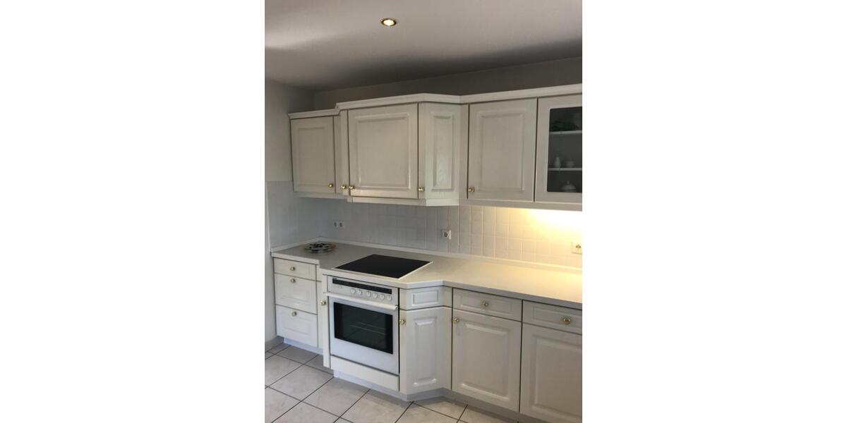 Dachgeschoßwohnung Verl - 3.5 Zimmer, 139 m&sup2;, 1.200&euro; | Angebot:25162081