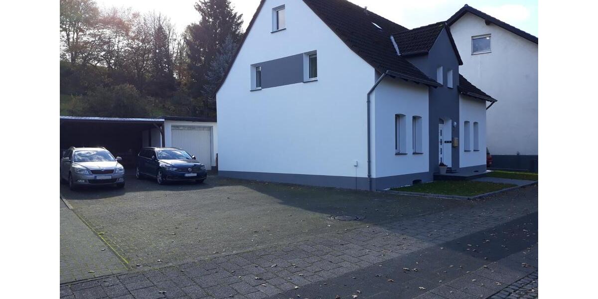 Schönes Einfamilienhaus mit großem Garten 6 zimmer