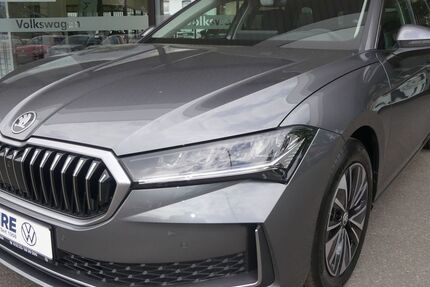 Skoda Superb 3.500 km 39.490 € Steinheim 32839