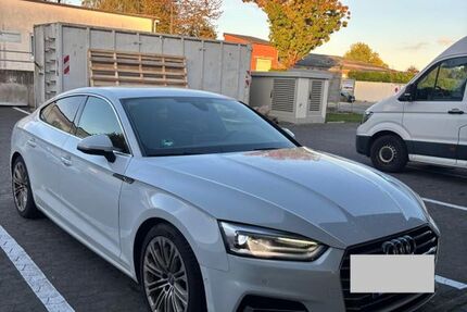 Audi A5 160.000 km 19.999 &euro; Paderborn 33100