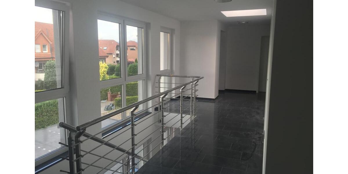 Etagenwohnung Schloß Holte-Stukenbrock Stukenbrock - 3 Zimmer, 107 m&sup2;, 950&euro; | Angebot:24727004