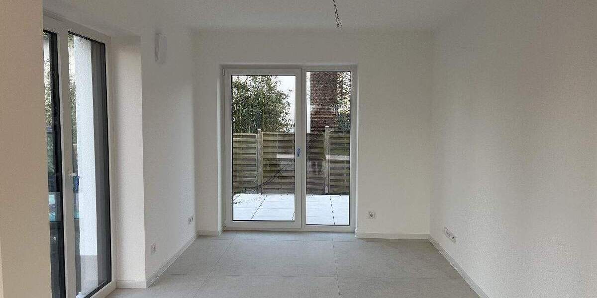 Etagenwohnung Paderborn Kernstadt - 2 Zimmer, 98 m&sup2;, 1.400&euro; | Angebot:25741570