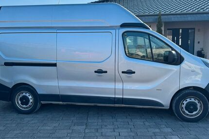 Opel Vivaro 132.000 km 14.300 &euro; Bad Lippspringe 33175