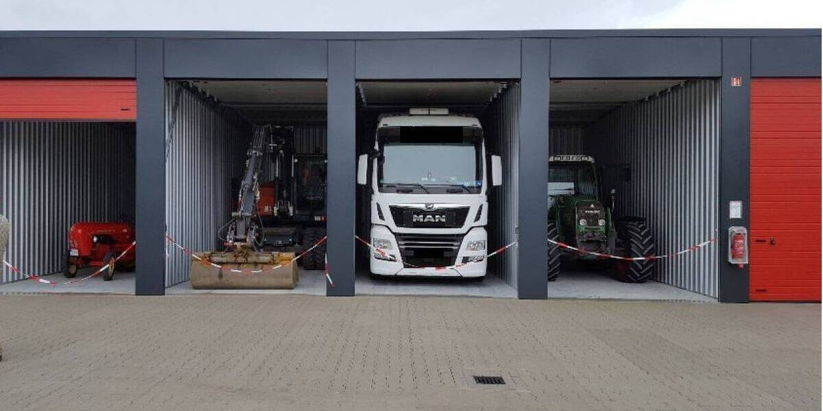 Garagen / Stellplätze Bad Lippspringe - 1.650.000&euro; | Angebot:26733015
